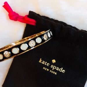 Kate spade “spot the spade” bracelet black with white